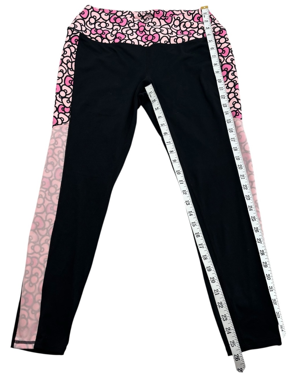 Torrid Hello Kitty Black Pink Athletic Leggins Sz. 1X 14/16 - Picture 6 of 9
